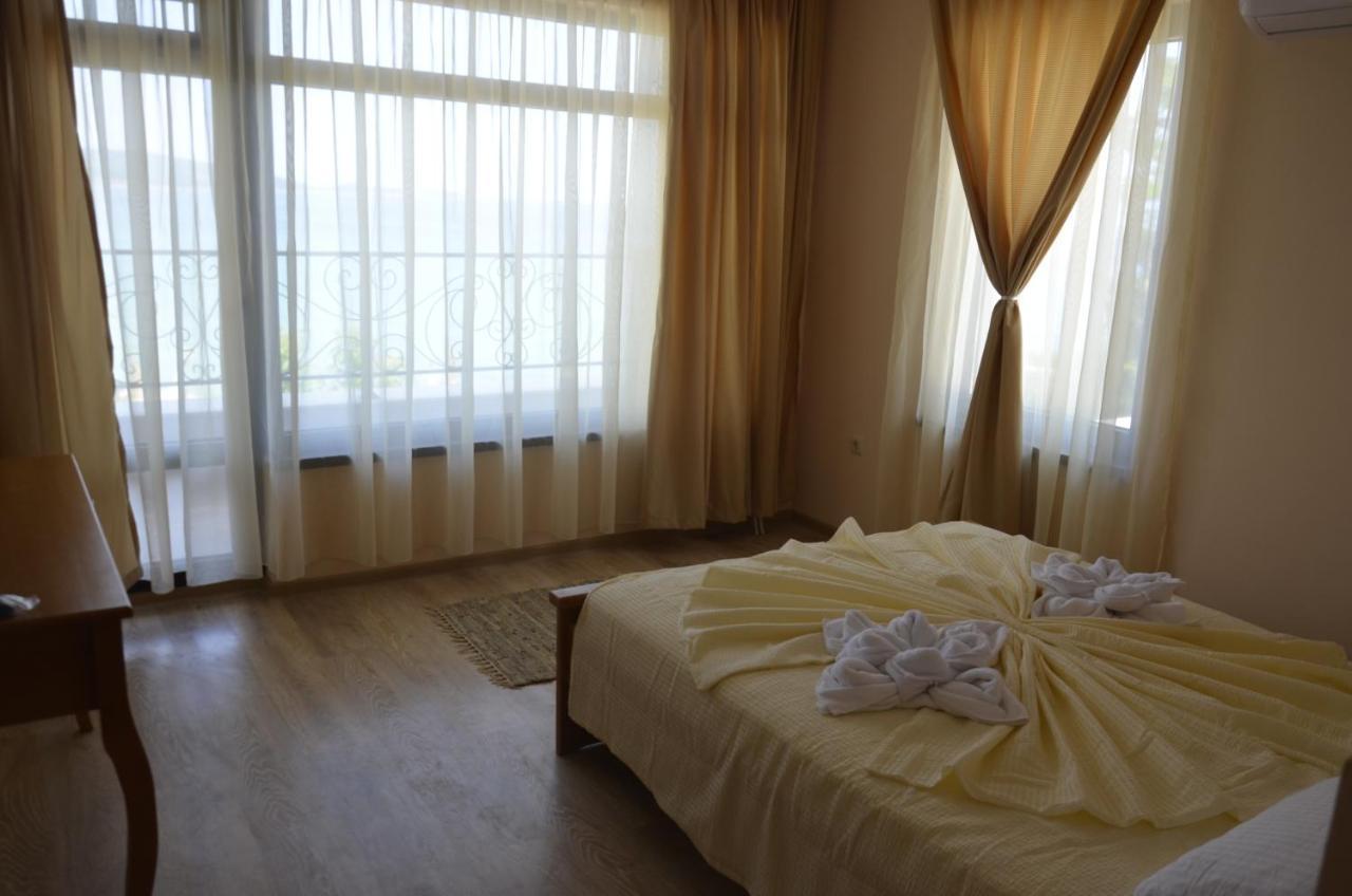 Ashram Hotel Πριμόρσκο Εξωτερικό φωτογραφία