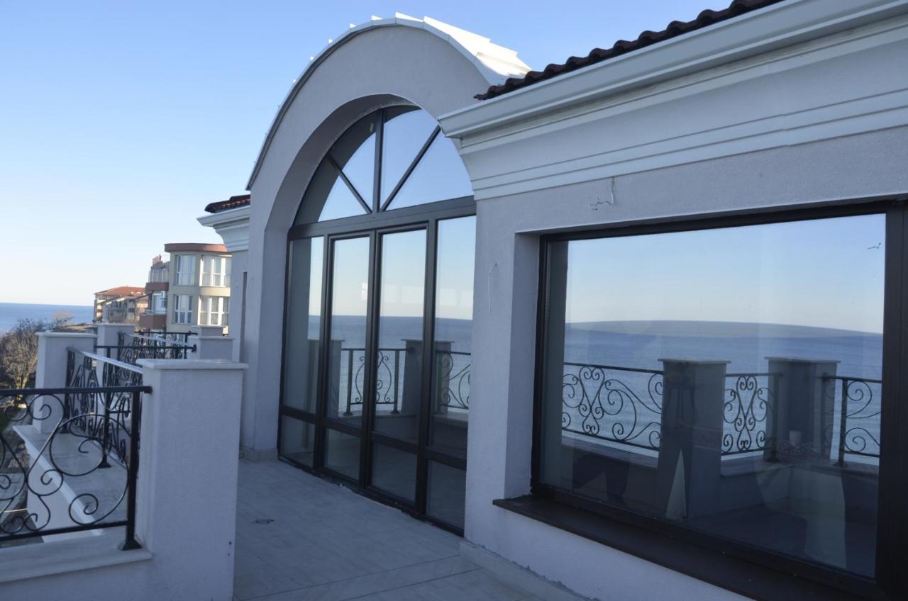 Ashram Hotel Πριμόρσκο Εξωτερικό φωτογραφία