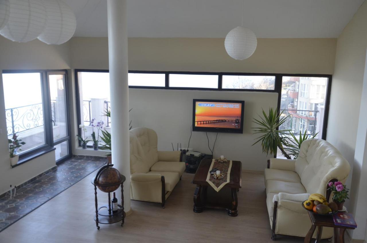 Ashram Hotel Πριμόρσκο Εξωτερικό φωτογραφία