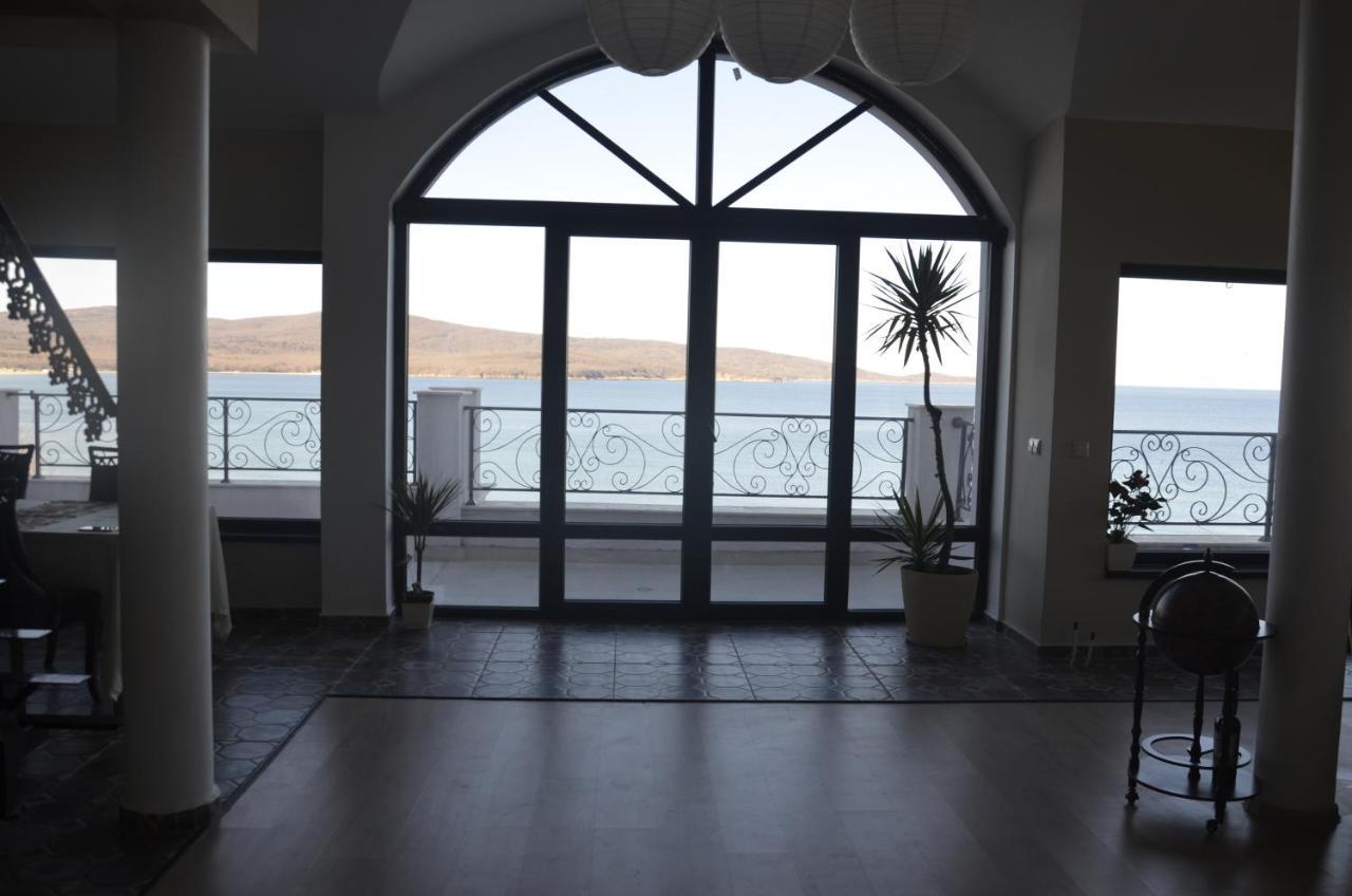 Ashram Hotel Πριμόρσκο Εξωτερικό φωτογραφία