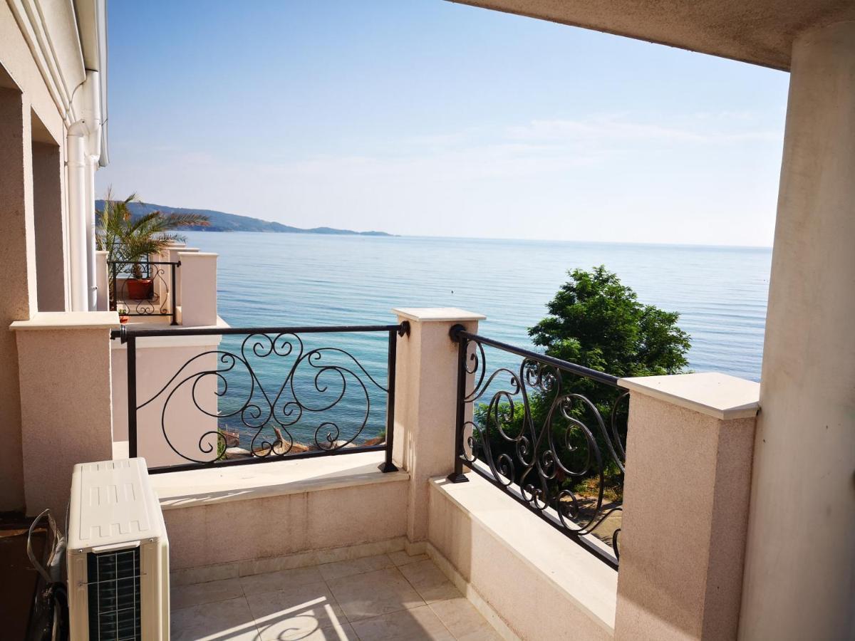 Ashram Hotel Πριμόρσκο Εξωτερικό φωτογραφία