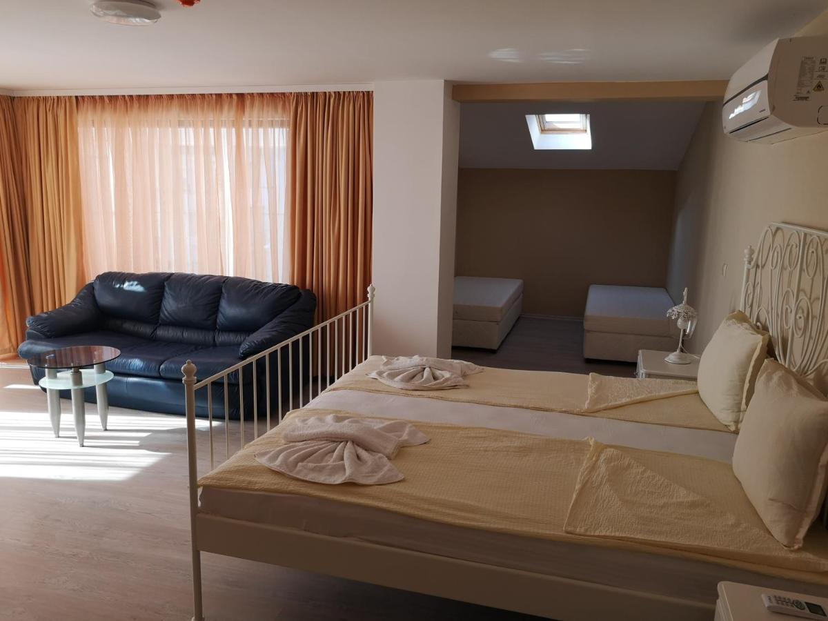Ashram Hotel Πριμόρσκο Εξωτερικό φωτογραφία